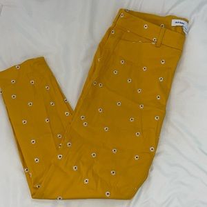 Old Navy Pixie Pants